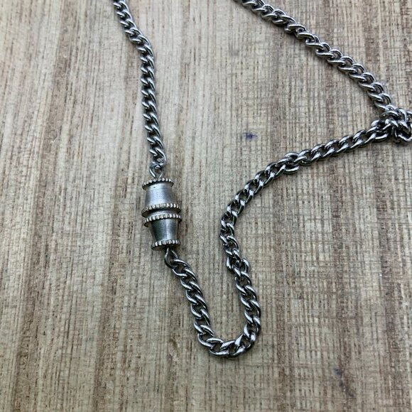 Spokane Washington 1974 Vintage Medallion Silver Tone Chain Necklace - Picture 8 of 8